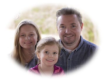 John Helweg & Kids Pic